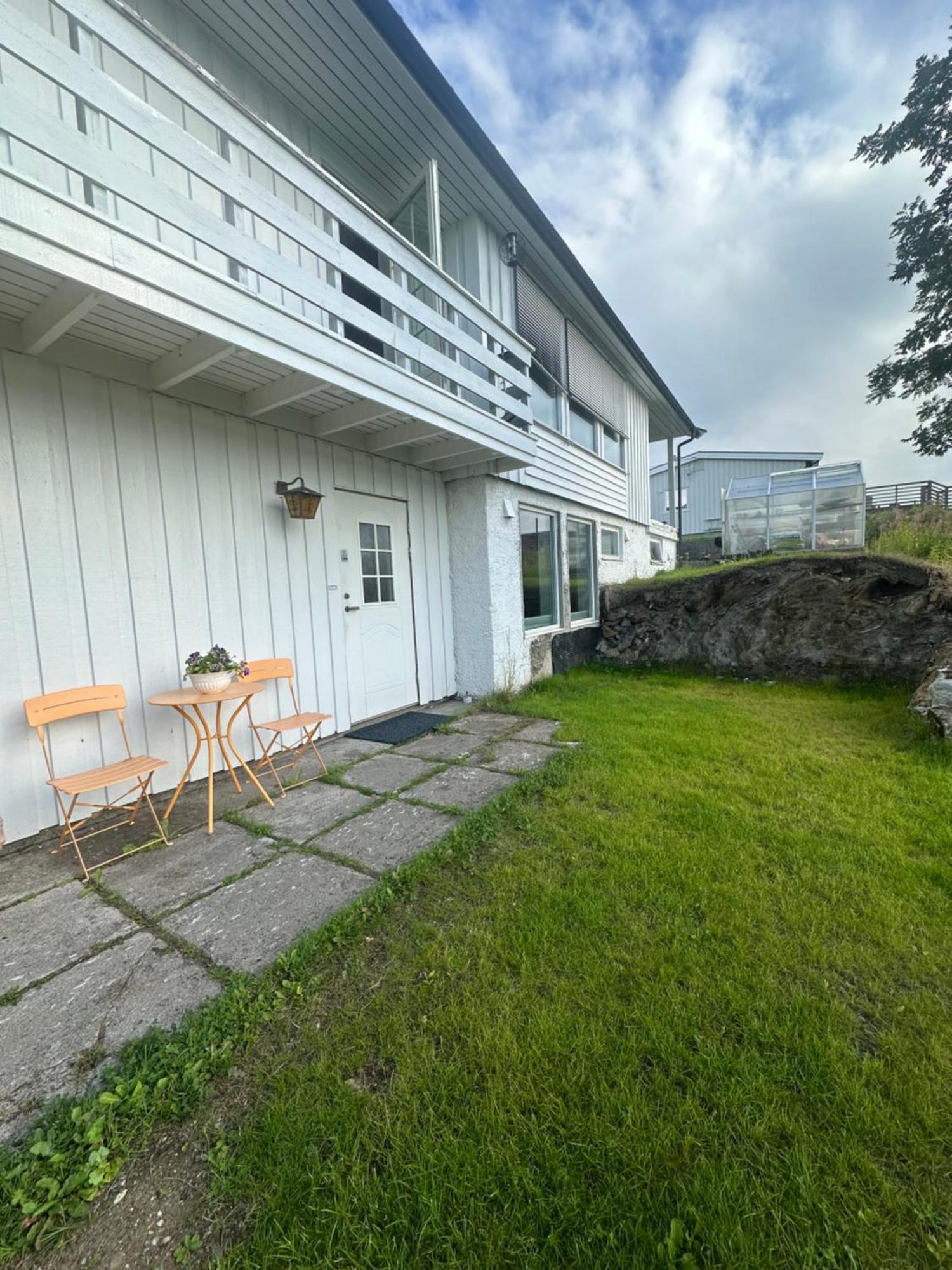 Gateway Senja Apartment Finnsnes Ngoại thất bức ảnh
